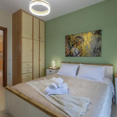 Aelia Seaview - *